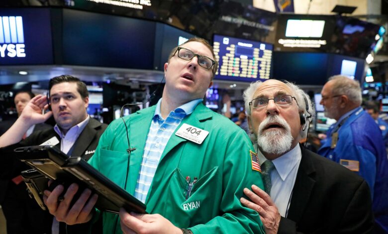 3 of our stocks struck gold and 3 others hit the skids over the past 3 weeks