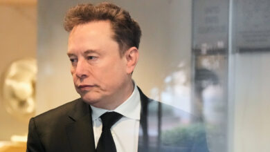 Elon Musk stocks take $1.5 trillion hit with fresh test in SpaceX lockup ahead
