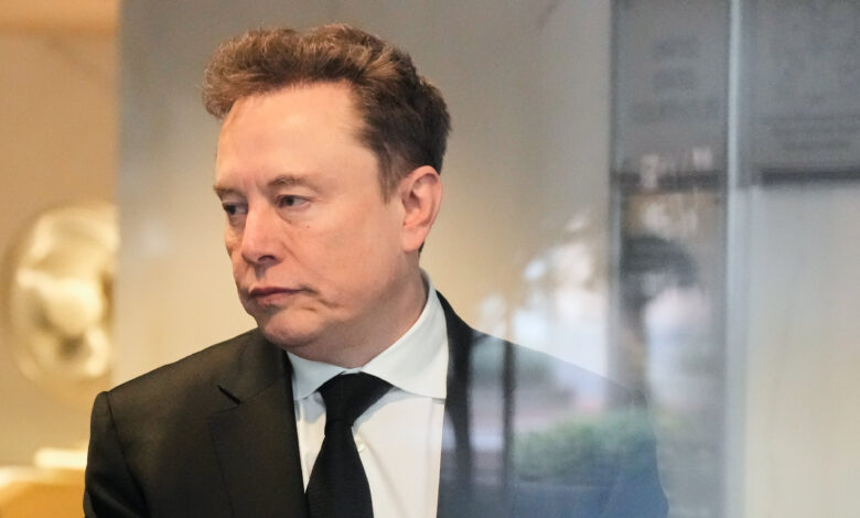 Elon Musk stocks take $1.5 trillion hit with fresh test in SpaceX lockup ahead