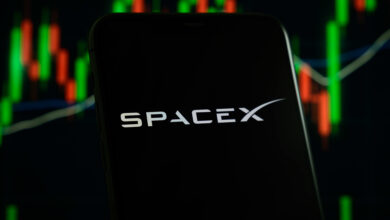 SpaceX stock-purchasing by Congress members fuels conflict concerns