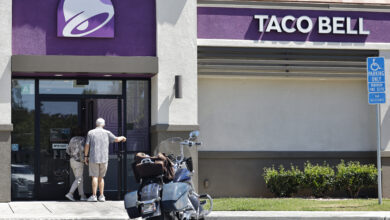 Cyclospora outbreak tied to Taco Bell will steal the spotlight from Yum Brands' earnings