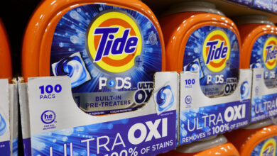 Procter & Gamble revenue misses estimates as volume stays unchanged