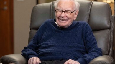 Buffett remains active at 96, but Berkshire's shares aren't doing much