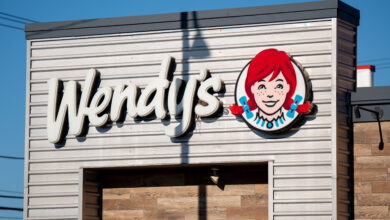Wendy's stock jumps on report of potential takeover bid from Nelson Peltz's Trian Fund Management
