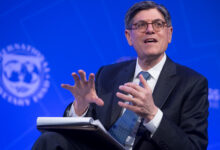 Lawmakers must 'keep their options open' on Social Security reform, former Treasury Secretary Jack Lew says