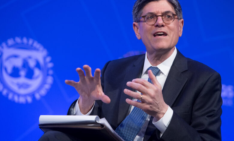 Lawmakers must 'keep their options open' on Social Security reform, former Treasury Secretary Jack Lew says