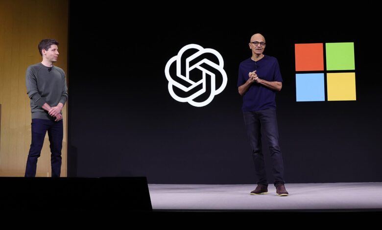 Microsoft Outlook and OpenAI's ChatGPT Work are experiencing user outages