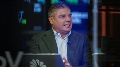 Baker Hughes sees no slowdown in energy projects despite higher rates as AI buildouts stoke LNG demand