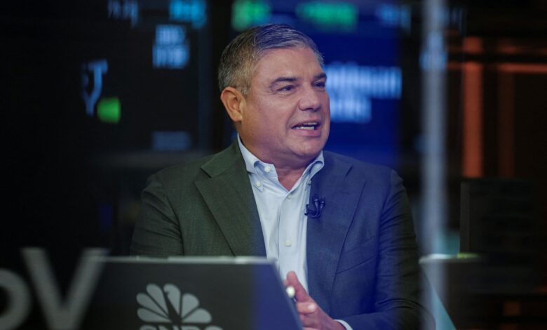Baker Hughes sees no slowdown in energy projects despite higher rates as AI buildouts stoke LNG demand