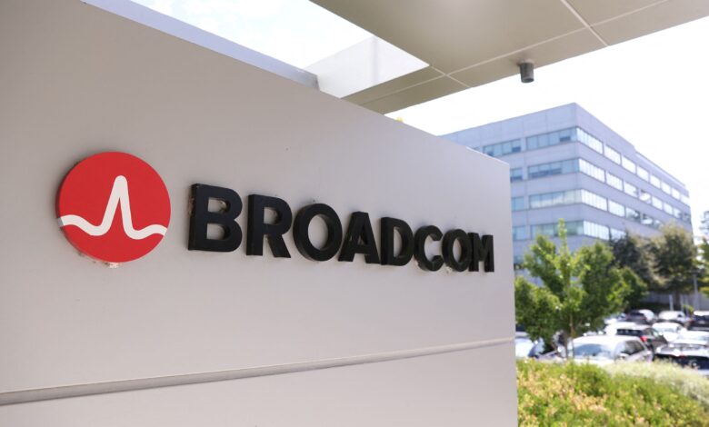 Broadcom reports earnings this week. Mike Khouw says this trade could be a winner