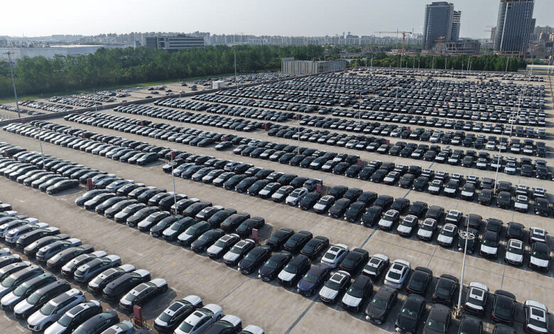 U.S. auto market predictions for 2030: More hybrids, no Chinese entrants