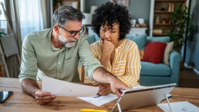 Average 401(k), IRA balances hit record highs — but more workers are raiding their accounts, Fidelity says
