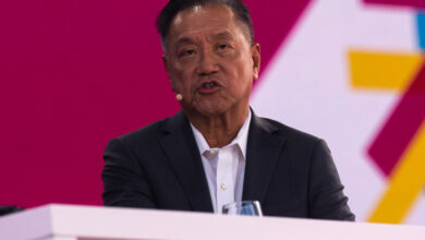 Broadcom delivers strong earnings view as CEO touts growth with AI labs