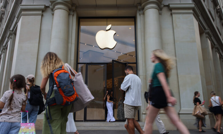 Apple shares are doing something they haven't done in 20 years. Here’s what’s happening