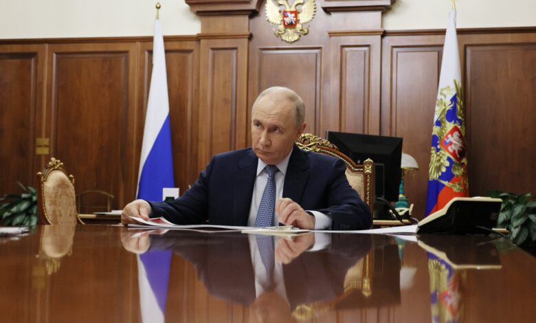Putin braces for election stress test as Russians ‘feel the pain’ of struggling economy