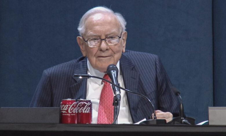 Berkshire shares buck market sell-off, rally to highest since Buffett said he would step down as CEO