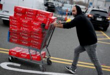 Early third-quarter earnings show a 'resilient' U.S. consumer, with signs of strain