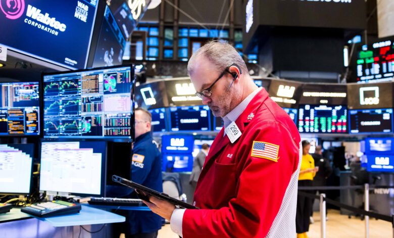 U.S. Treasury yields fall as energy prices pull back