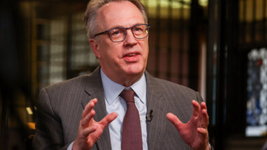 Williams says Fed may not have to hike rates in 2027, at odds with traders