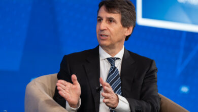 Apollo to buy nearly 10% stake in Abu Dhabi-backed alternative asset manager Mubadala Capital