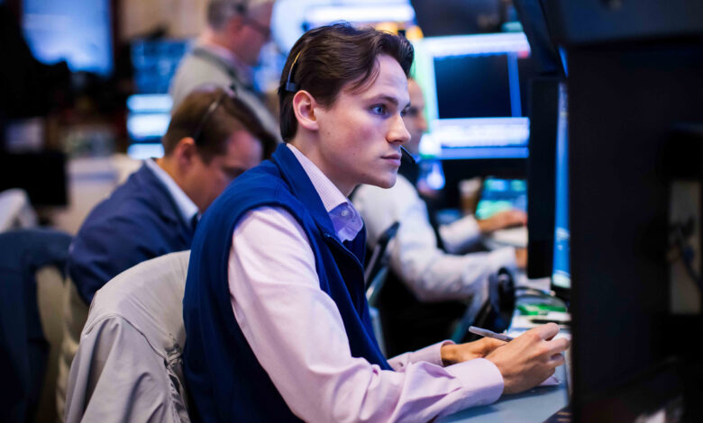 The stock market is at a critical juncture. Wall Street is convinced it will resolve in the bulls' favor