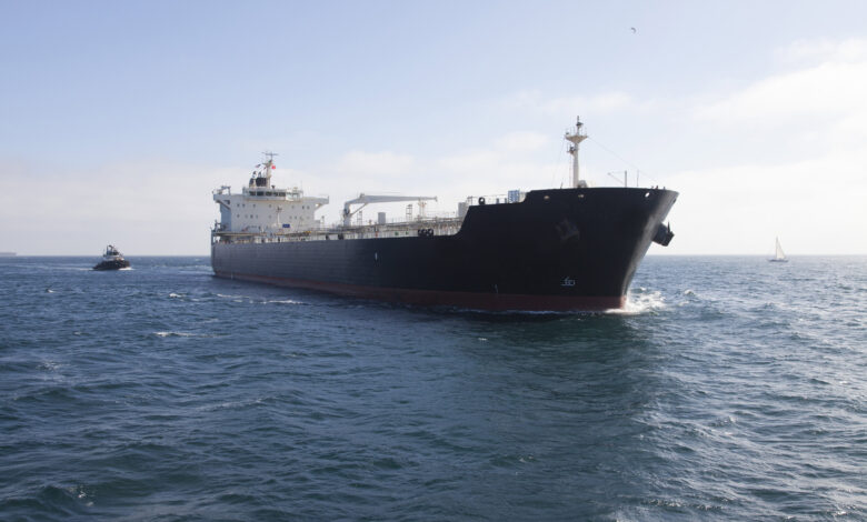 Oil prices fall as traders hope for diplomatic progress in Middle East