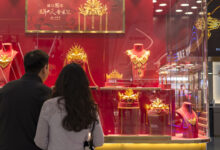 CNBC's The China Connection newsletter: How a gold-buying spree helps the yuan go global