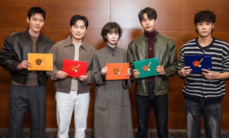 Kim Woo Bin, Seo Eun Soo, And More Show Off Their Teamwork At New Sports Drama “GIFT” Script Reading
