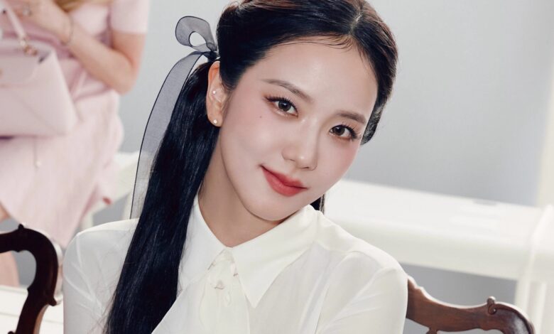 BLACKPINK’s Jisoo Reveals Adorable Solo Light Stick