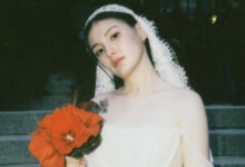 Kim Yong Ji Personally Announces Marriage With Gorgeous Wedding Photos