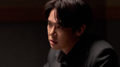 Yoo Yeon Seok Is A Trusted Father And Cardiac Surgeon In New Drama “The Perfect Lie”